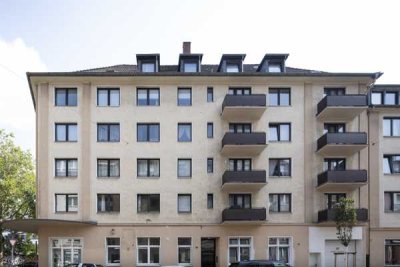 Endlich Platz: 4-Zimmer-Wohnung mit Balkon und Einbauküche (bitte Grundriss beachten)