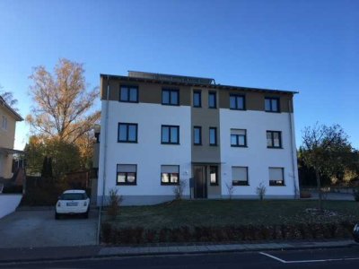 Schöne Penthouse-Wohnung in Rosbach-Rodheim zu vermieten