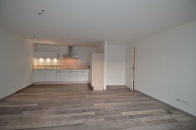 Wg #2 mit 3,5 Zi. im EG mit einer Grundfläche 114m² inkl.grosser Terrasse