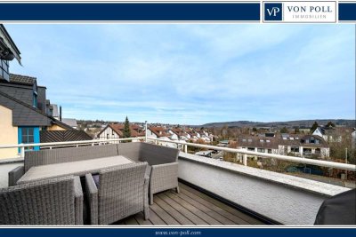 Großzügiges Haus im Haus mit Fernblick, Dachterrasse, Kamin, EBK, Garage u.v.m.