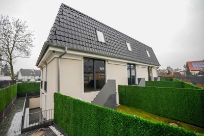 KEIN MAKLER! Erstbezug : Geschmackvolle 5-Zimmer-Reiheneckhaus mit lux. Innenausstattung in Buckow