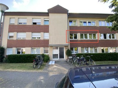 Ruhige Wohnung 2-ZKB im 1. OG