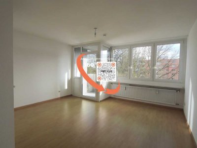 Gut geschnittene 2-Zimmerwohnung mit Schwimmbad und Weitblick über Aachen!