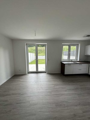 ++ 4- Zimmer Maisonette Wohnung mit Terrasse ++