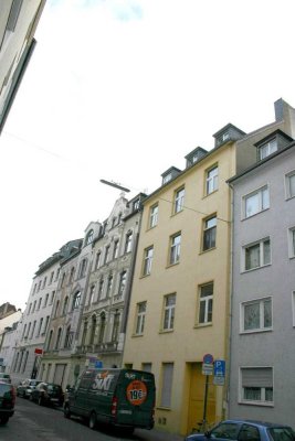 Kunibertsviertel 4 Zimmer Küche Diele Bad Balkon Domspitzenblick