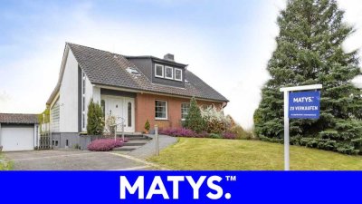 Schwerte| Idyllisches Zweifamilienhaus, großen Grundstück und 2 Garagen