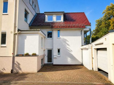 Letzte Chance - 50m zum Strand - 6 Zi Haus mit Garage und Balkonen