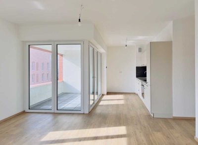 Hannover Kronsrode Neubau: Einbauküche, Süd-Loggia, Fußbodenheizung, Gäste-WC, Aufzug, Keller, TG