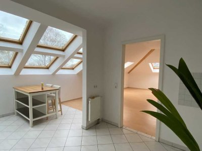 Wohnen mit Stil und Ambiente! Attraktive 2-Raumwohnung in hervorragender Lage