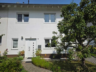 Geräumige Doppelhaushälfte In Kerpen Sindorf