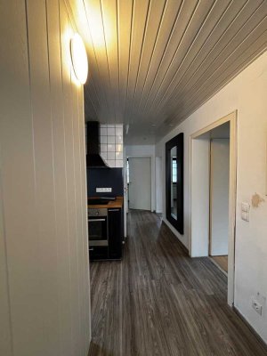 Geräumige 5-Zimmer-Wohnung in Niederdürenbach