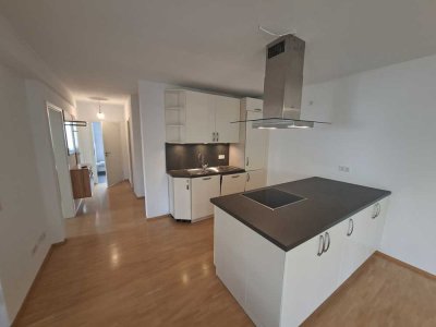 Top 3 Zimmerwohnung mit Balkon im Herzen von Griesehim