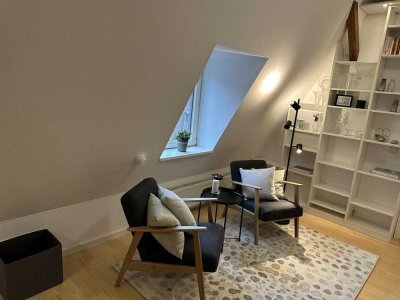 Charmante 2-Zimmer Wohnung in einer schönen Altbauwohnung im Herzen von Sülz