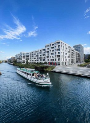 Modernes Apartment in der Europa-City mit Wasserblick