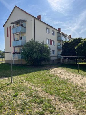 Lichtdurchflutete 3-Raum-Wohnung mit Balkon