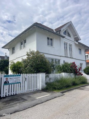 Einfamilienhaus in Perchtoldsdorf mit Pool - Wohnen im Grünen für die ganze Familie!