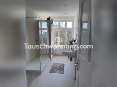 Tauschwohnung: Schöne, sanierte 2-Zimmer-Altbauwohnung mit Balkon