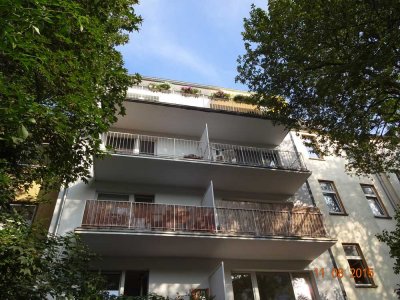 Essen, Huttrop - Südostviertel,  schöne 1,5 Zimmer S-W Balkonwohnung  ca. 30m2