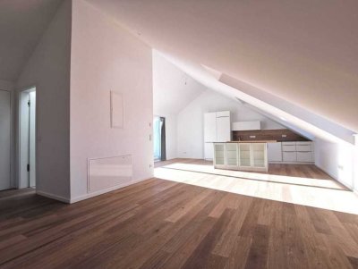 Wunderschöne 3-Zimmer Dachgeschosswohnung mit sonniger Dachterrasse