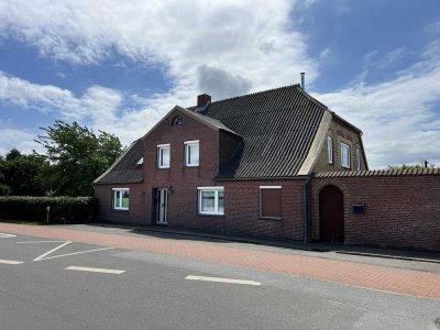 Historisches Wohnhaus mit großem Garten in Burg auf 2.610 m² Grundstück mit großem Baufeld