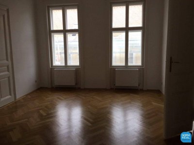 Unbefristet: Elegante 4 Zimmer Altbauwohnung