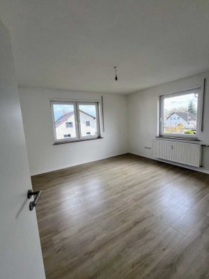 920 € - 80 m² - 3.5 Zi.
