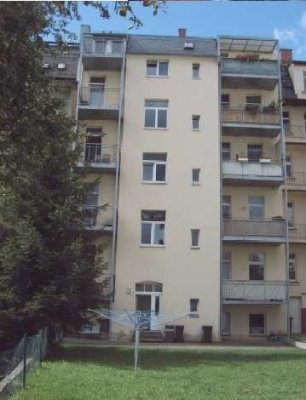 ++ 1 Raum mit Balkon " vermietet"  ++
