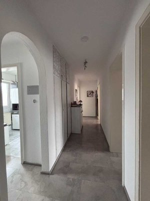 Schöne 3-Zimmer-Wohnung zu vermieten in Esslingen-Deizisau