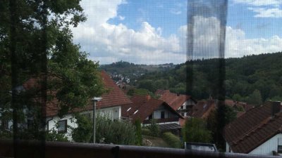 2-Zi.-DG mit Gallerie, EBK, Loggia und Balkon in Eltmann ! möbliert !!