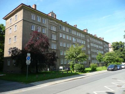 2 Zimmerwohnung im sanierter Altbau am Großen Garten
