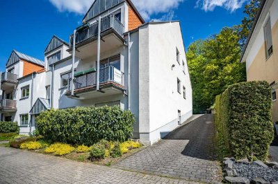 Lohrsdorf, Großzügige Eigentumswohnung mit Südbalkon und Pkw-Stellplatz zu verkaufen