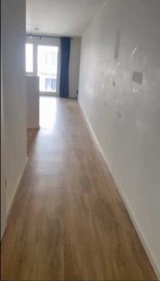 Nachmieter für großzügige 1-Zimmer-Wohnung gesucht