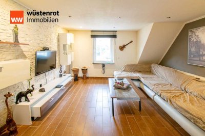 Sofort Einziehen ohne Sanierungsstress - schöne 2,5- Zimmerwohnung