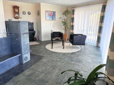Wohnhaus für Eltern, Kinder und Großeltern in ruhiger und ländlicher Umgebung!