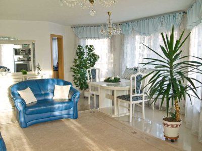 Schönes Zweifamilienhaus in Spaichingen