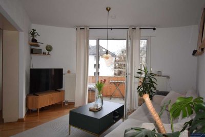 Nordend: Helle, außergewöhnliche "offene"  2 Zi.-Whg. mit Parkettboden, Wohnküche und  zwei Balkone!