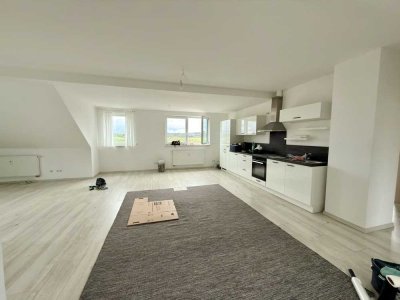 Moderne 3-Zimmer-Wohnung 83 m² mit Blick über Lehrberg