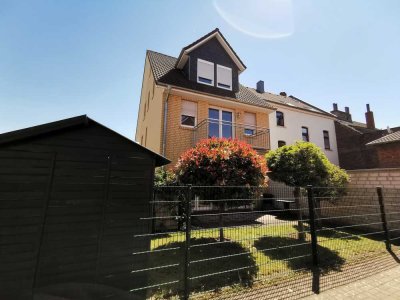 Maisonette mit Sonnenbalkon, 3 Zi., 106m² sep. Küche, Stellplatz vor der Haustür!