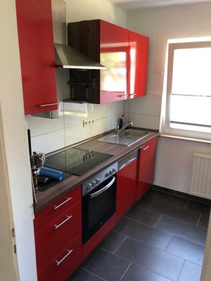 Lichtdurchflutete Erdgeschosswohnung mit Balkon – ideal für Singles, Paare & kleine Familien