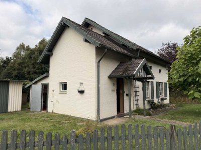Ein besonderes kleines Haus in ländlicher Lage bei Kellinghusen