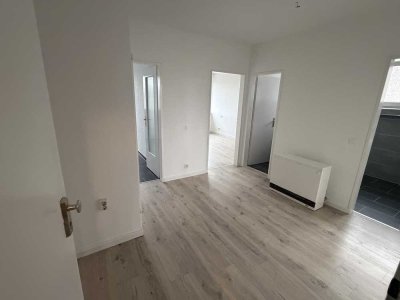 Frisch sanierte 2 Zim.-Wohnung mit bester Anbindung für Pendler