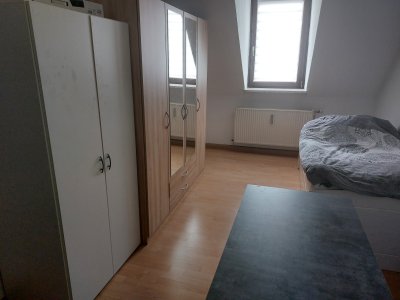 Ab sofort frei und unbefristet: Zentrale 2 Zimmer Wohnung in Wiesbaden