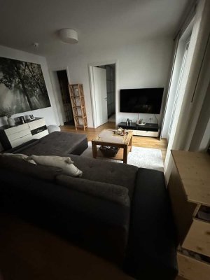 Helle 2-Zimmer Wohnung mit Balkon in Frankfurt am Main