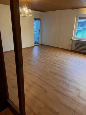 Moderne 3-Zimmer Wohnung mit Balkon in Heimsheim