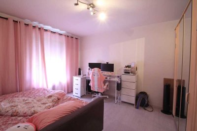 2-ZKB Erdgeschosswohnung in schöner Ortsrandlage