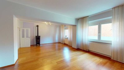 Kreuzviertel erleben: Bezugsfreie Eigentumswohnung mit Raum für Ihre Wohnträume!