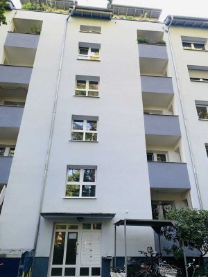 Helle 3-Zimmer Wohnung mit Balkon im 2. OG in Karlsruhe-Waldstadt