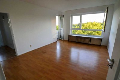 Lichtdurchflutete 3-Zimmer Wohnung mit Aussicht in Kassel Nord-Holland