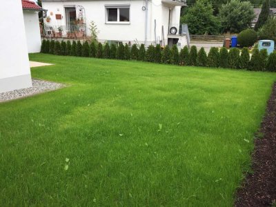 Neuwertige Doppelhaushälfte mit gehobener Innenausstattung in Asbach-Bäumenheim zu vermieten