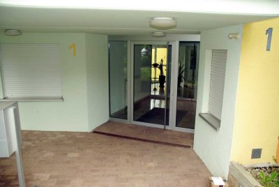 Gut geschnittene barrierefreie Wohnung mit drei Zimmern zum Verkauf in Besigheim (keine Makler!!)